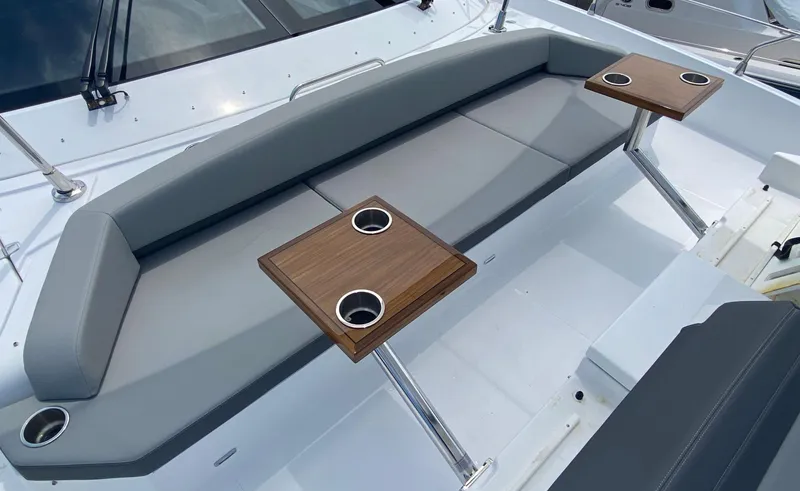 Slide: The Image of Cruisers Yachts 60 Fly 2022 - 83