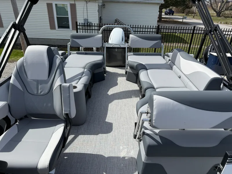 Slide: The Image of 2025 Tahoe Pontoon LTZ Quad Lounger Shift with spacious seating and modern design. - 13