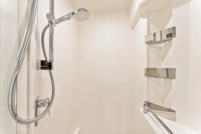 Slide: The Image of Riviera 5400 Sport Yacht 2021 - 57