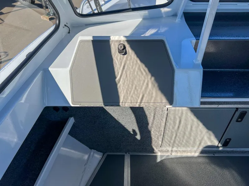 Slide: The Image of North River 24 SEAHAWK RTF 2026 - 10