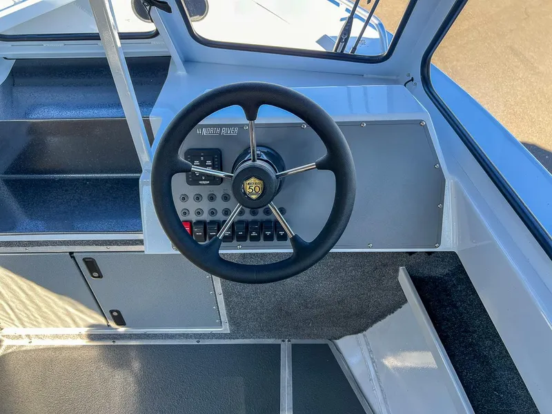 Slide: The Image of North River 24 SEAHAWK RTF 2026 - 9