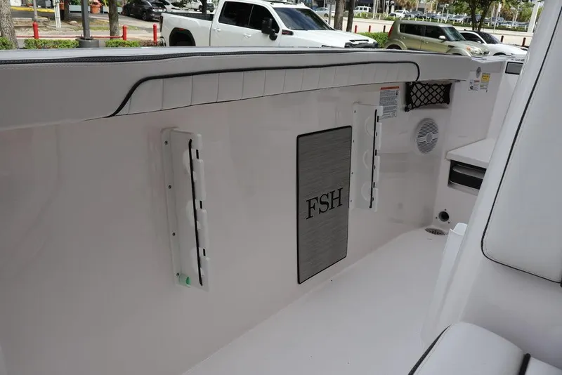 Slide: The Image of Yamaha 222 FSH Sport 2025 - 15