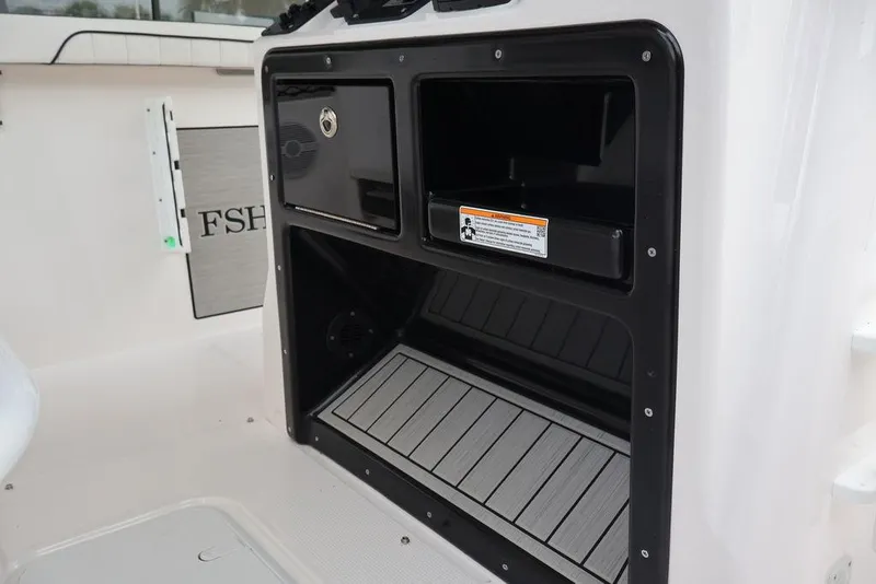 Slide: The Image of Yamaha 222 FSH Sport 2025 - 19