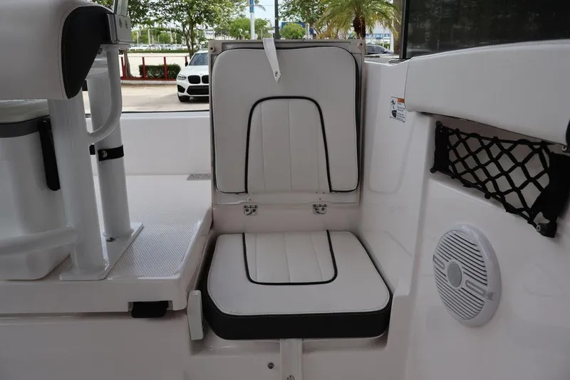 Slide: The Image of Yamaha 222 FSH Sport 2025 - 22