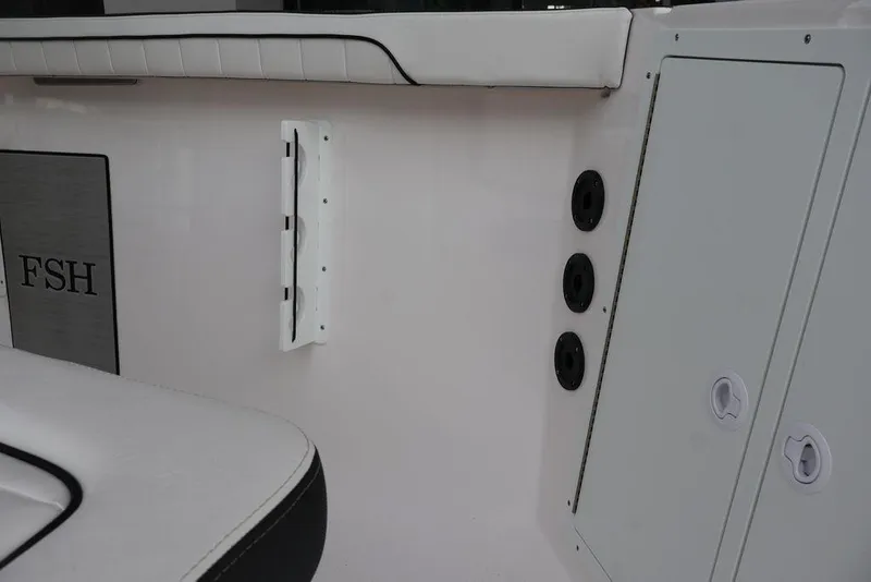 Slide: The Image of Yamaha 222 FSH Sport 2025 - 24