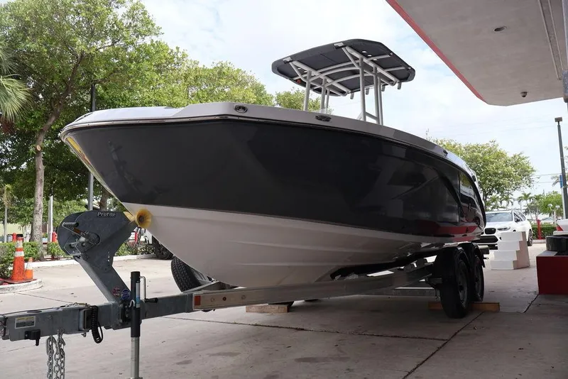 Slide: The Image of Yamaha 222 FSH Sport 2025 - 7