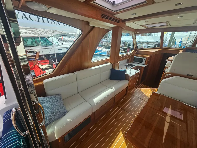 Slide: The Image of Sabre 43 Salon Express 2023 - 52