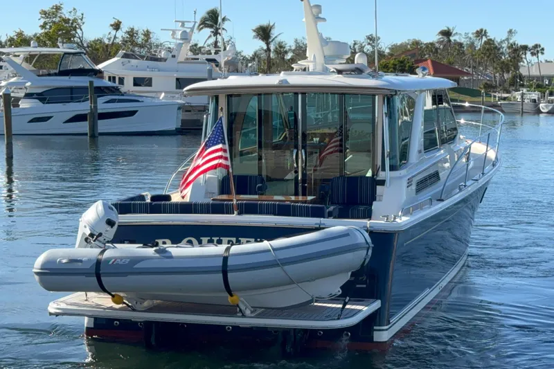 Slide: The Image of Sabre 43 Salon Express 2023 - 90