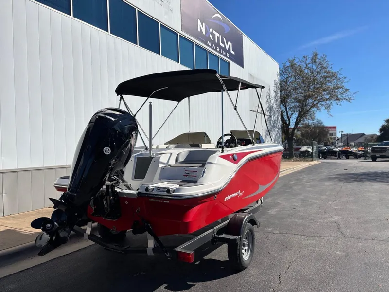 Slide: The Image of Bayliner 170 EL 2023 - 2