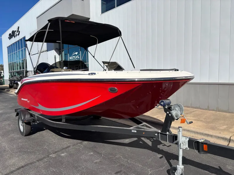 Slide: The Image of Bayliner 170 EL 2023 - 3