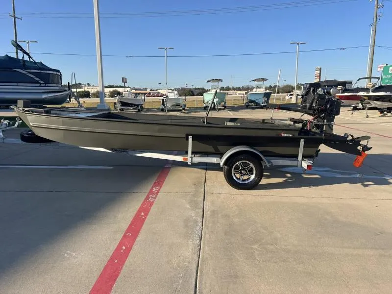 Slide: The Image of Go-Devil 18X54SD 2025 - 6