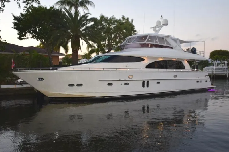 Slide: The Image of Lighting on side decks and underwater - 2