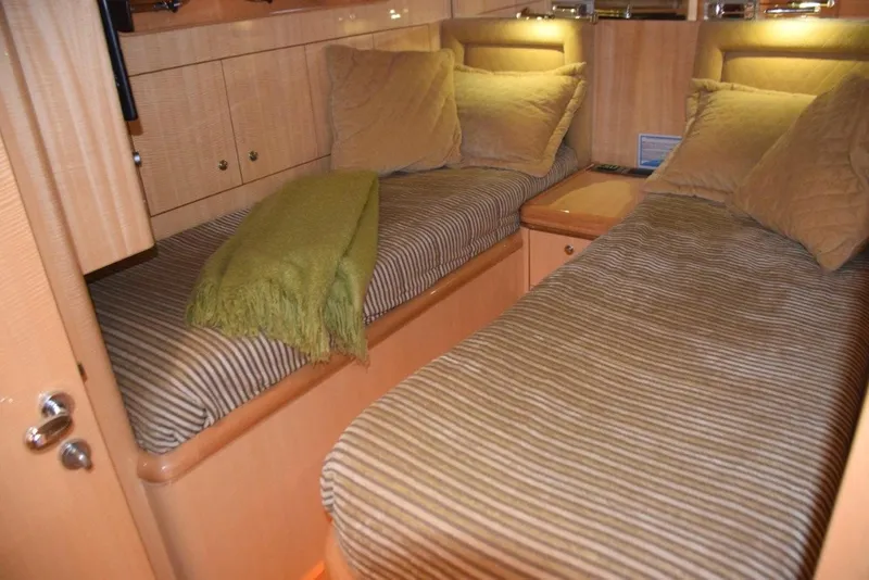 Slide: The Image of Aft Guest Stateroom - 43