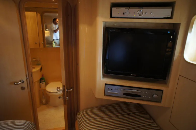 Slide: The Image of Aft Guest AV and head entry - 44