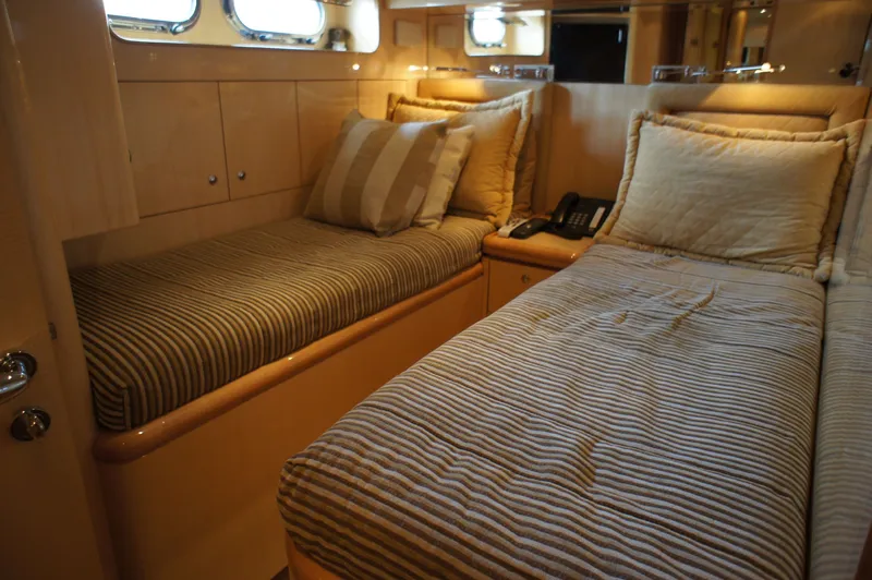 Slide: The Image of Guest stateroom aft - 45