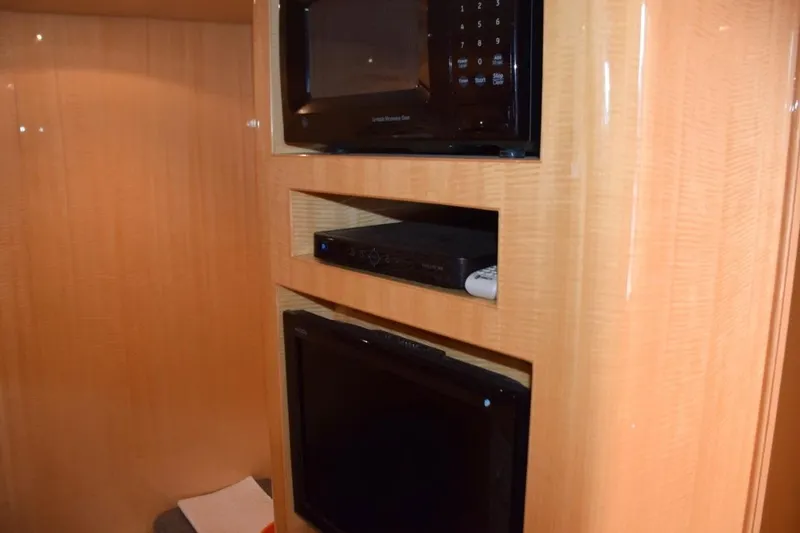 Slide: The Image of Crew TV, microwave - 48
