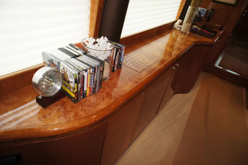 Slide: The Image of Entertainment cabinet - 9