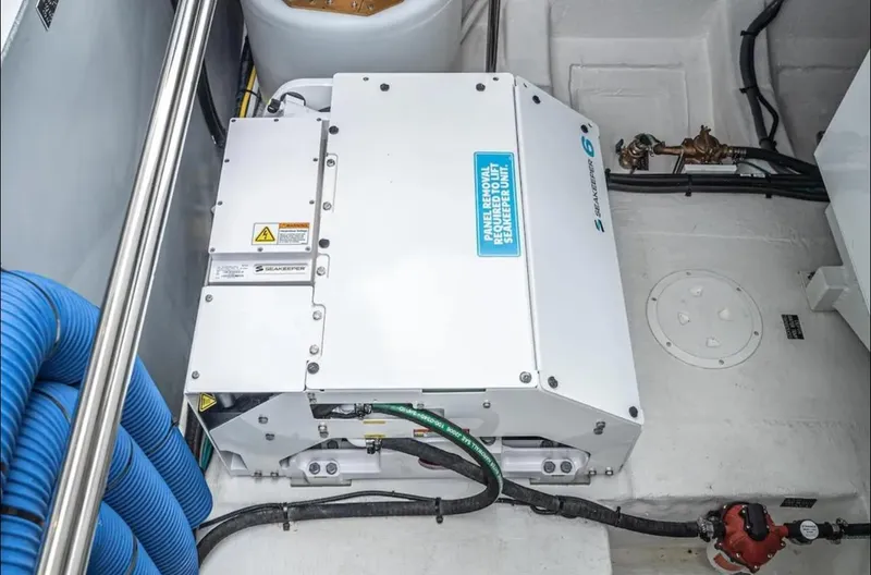 Slide: The Image of Cruisers 50 GLS 2025 - 54