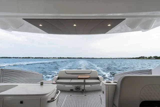 Slide: The Image of Cruisers 50 GLS 2025 - 75