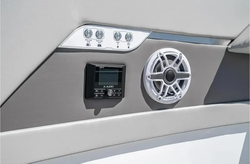 Slide: The Image of Cruisers Yachts 50 GLS 2025 - 52