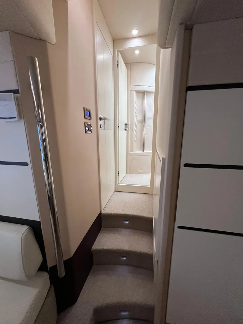 Slide: The Image of Azimut 54fly 2016 - 50