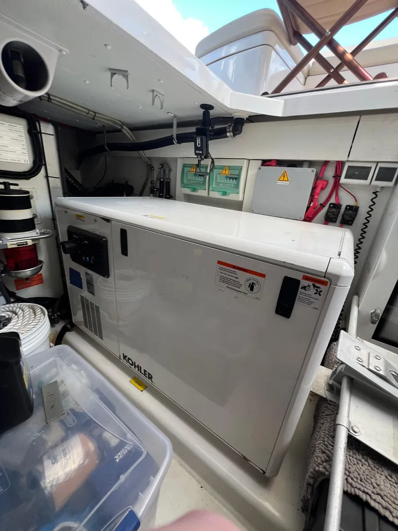 Slide: The Image of Azimut 54fly 2016 - 60