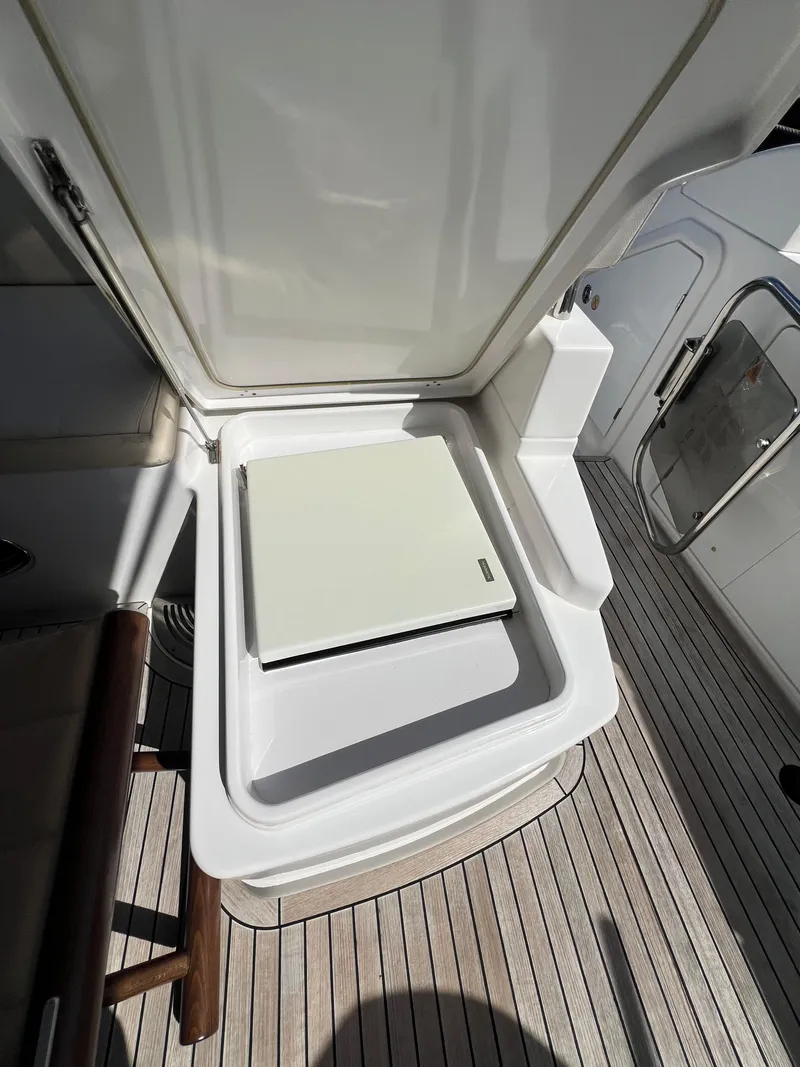 Slide: The Image of Azimut 54fly 2016 - 62