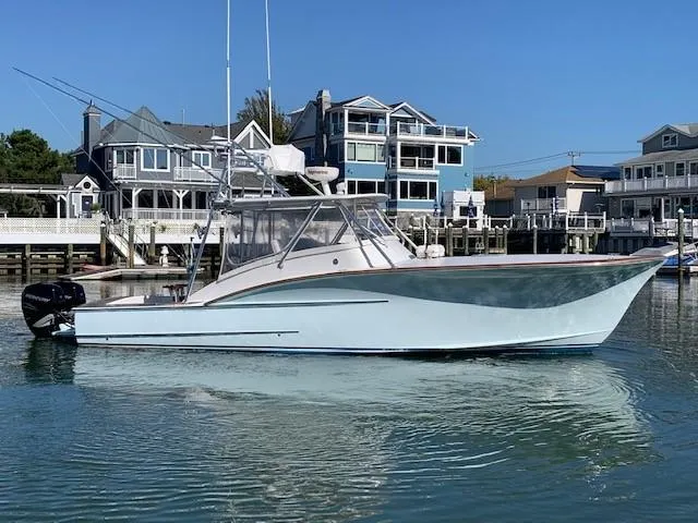 The Image of Custom Carolina 36 Express 2007 - 0