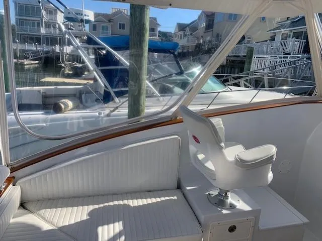 Slide: The Image of Custom Carolina 36 Express 2007 - 20