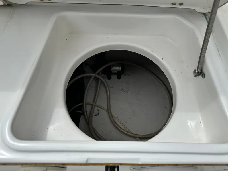 Slide: The Image of Sea Hunt Ultra 225 2013 - 56