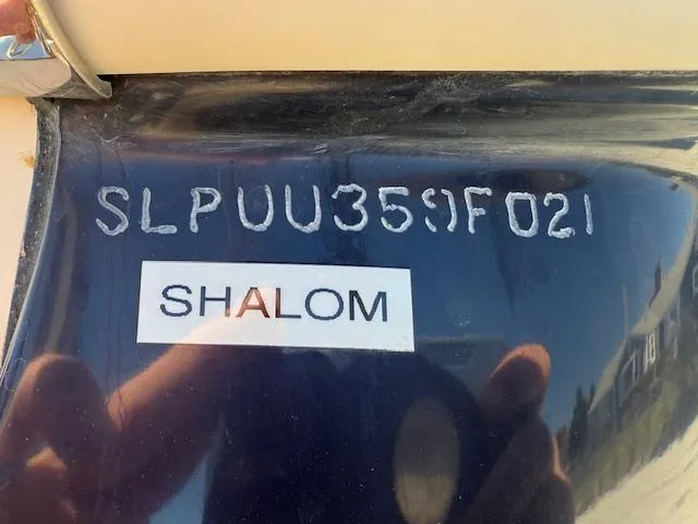 Slide: The Image of Scout 255 Dorado 2021 - 17