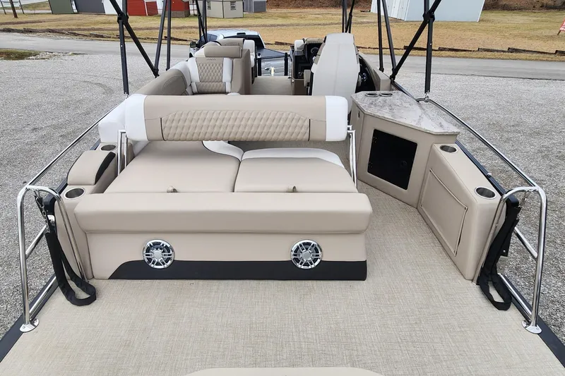 Slide: The Image of 2025 Avalon Platinum Catalina 2585 Cruise Rear Bench with luxurious seating and modern amenities. - 11