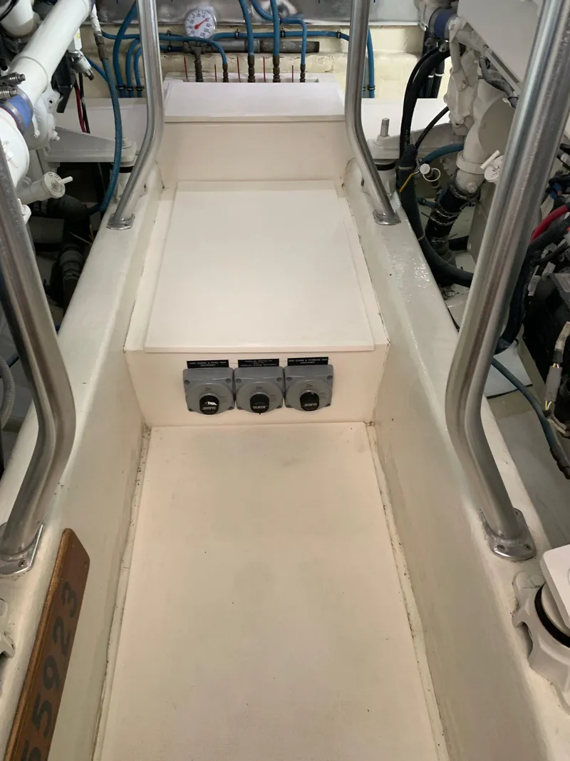 Slide: The Image of Ocean 57 Odyssey 2004 - 73