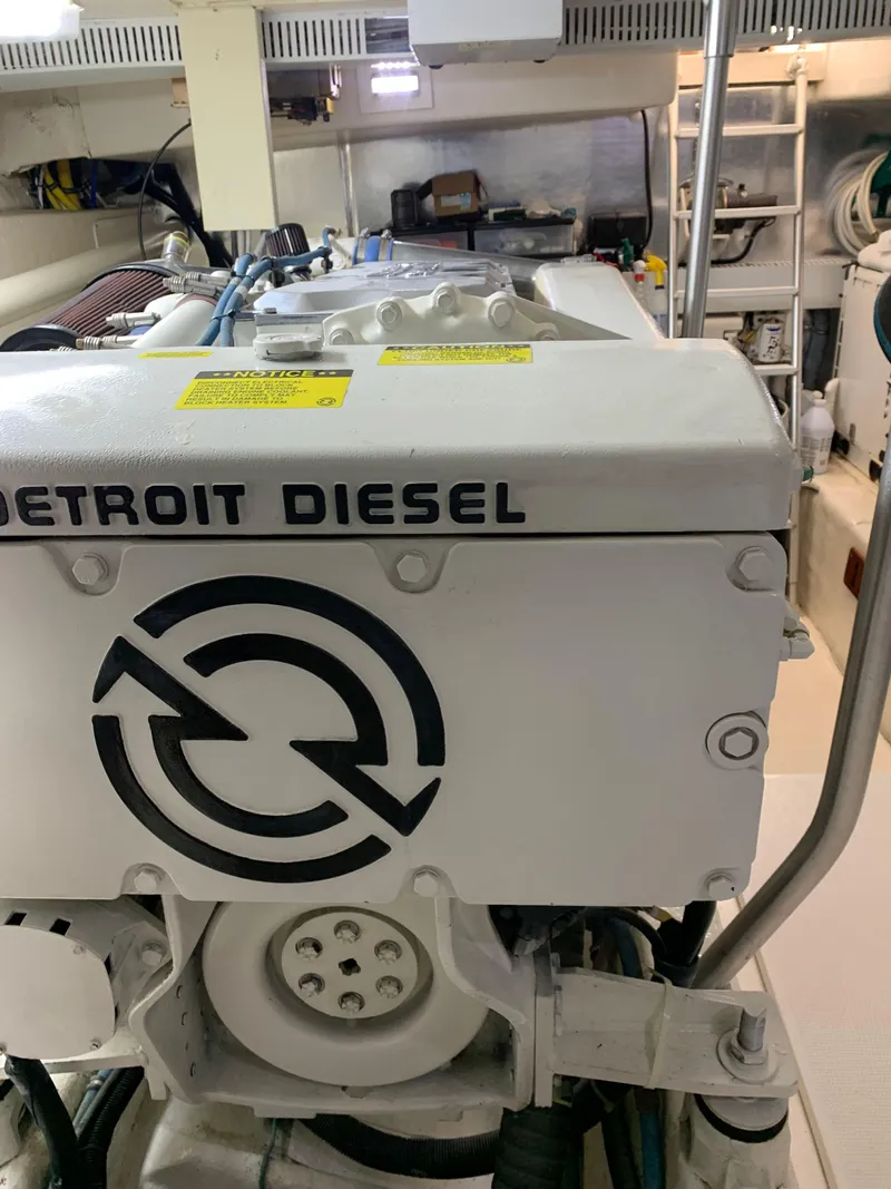 Slide: The Image of Ocean 57 Odyssey 2004 - 79