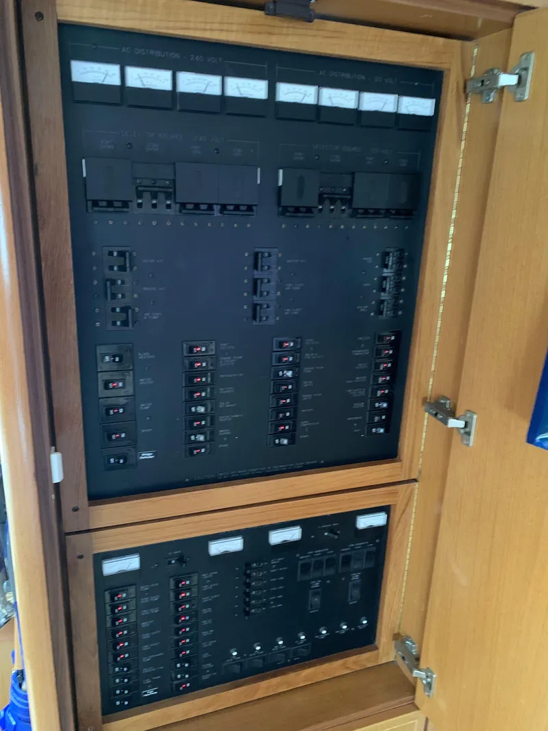 Slide: The Image of Electrical panel inside 2004 Ocean Yachts 57 Odyssey boat. - 14