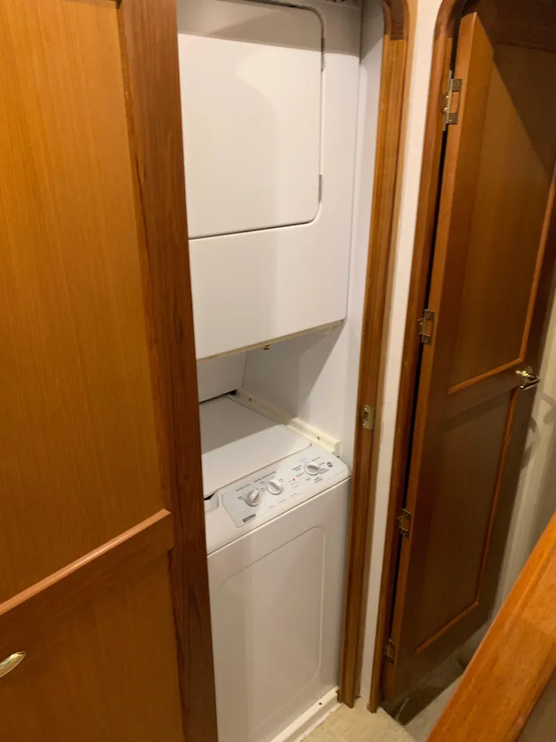 Slide: The Image of Ocean Yachts 57 Odyssey 2004 - 51