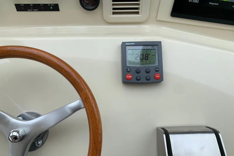 Slide: The Image of Ocean Yachts 57 Odyssey 2004 - 63