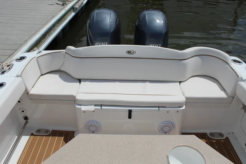 Slide: The Image of Sea Hunt Ultra 275 SE 2021 - 15