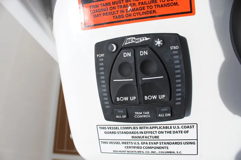 Slide: The Image of Sea Hunt Ultra 275 SE 2021 - 31