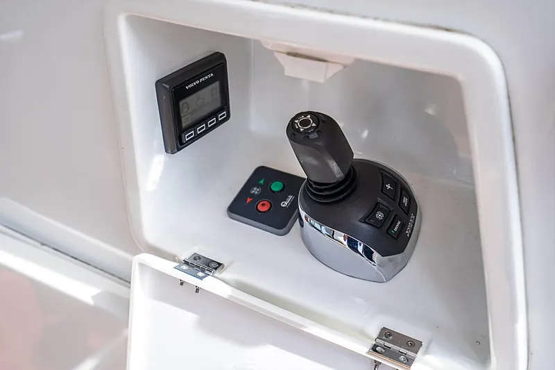 Slide: The Image of Joystick control panel on 2017 Beneteau GRAN TURISMO yacht, featuring digital display and buttons. - 19