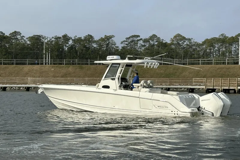 Slide: The Image of Boston Whaler 280 Outrage 2024 - 13