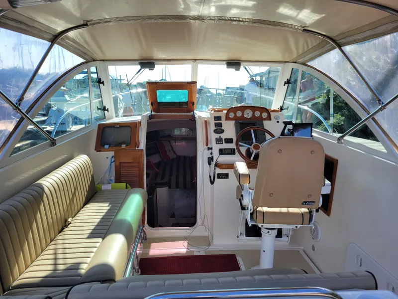 Slide: The Image of Hunt Yachts Surfhunter 29 2004 - 6