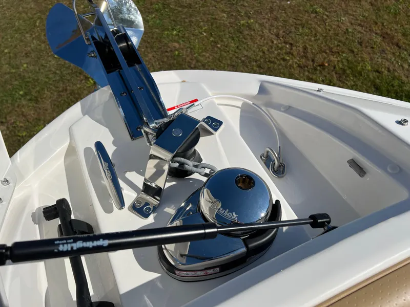 Slide: The Image of 2022 Sea Ray SLX 250 boat anchor and winch system close-up. - 45