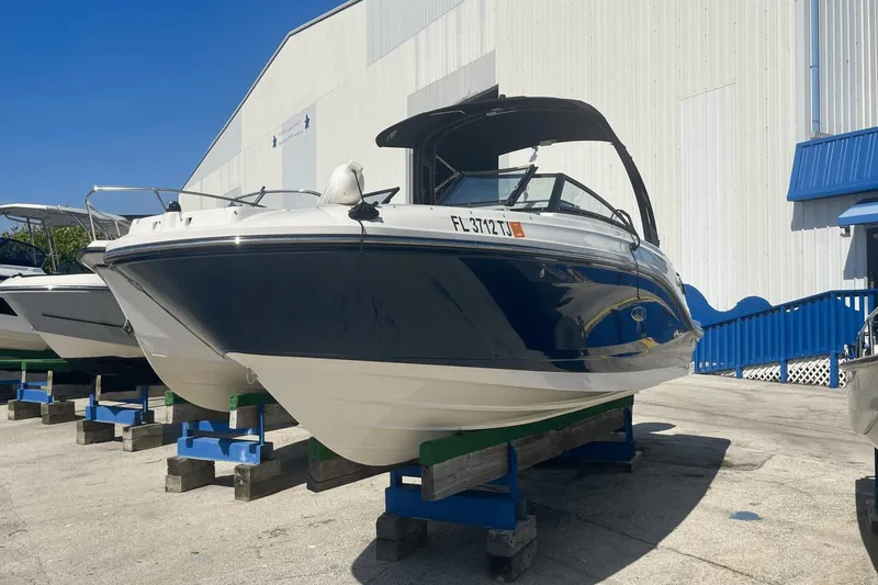 Slide: The Image of Sea Ray 23 SPX OB 2023 - 0