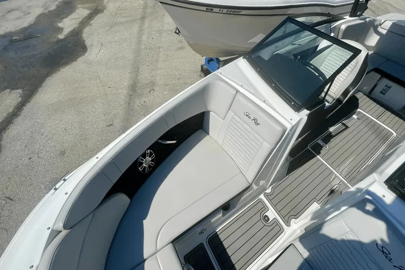 Slide: The Image of Sea Ray 23 SPX OB 2023 - 9