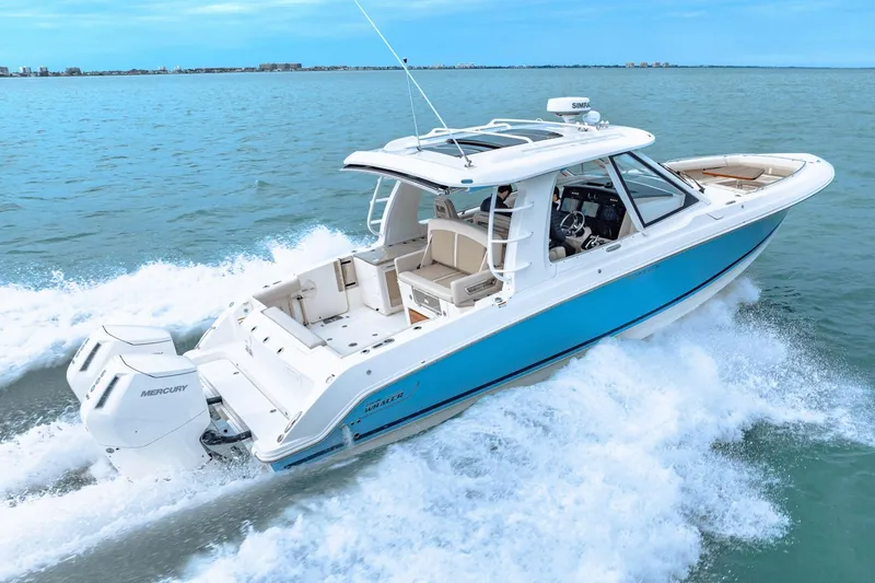 Slide: The Image of Boston Whaler 380 Realm 2023 - 26