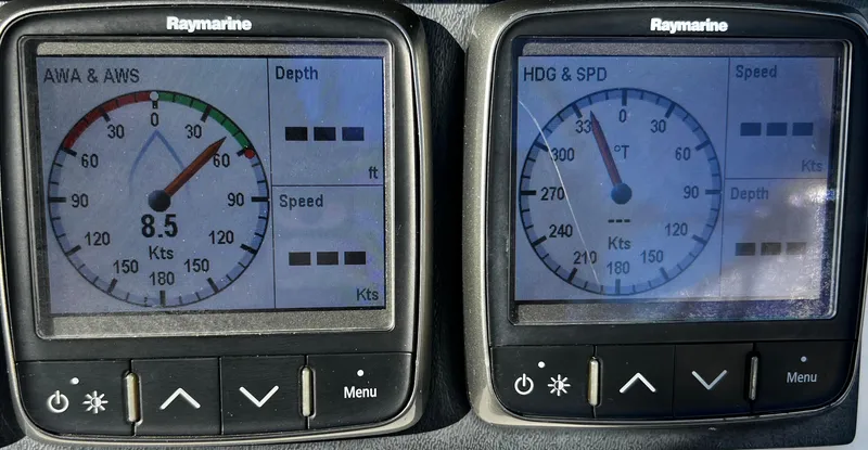 Slide: The Image of Raymarine navigation displays on 1984 Nautor Swan 391, showing speed and heading. - 27