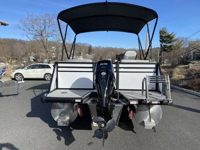 Slide: The Image of Viaggio V16U 2025 - 4