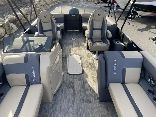 Slide: The Image of Viaggio x20u 2025 - 15