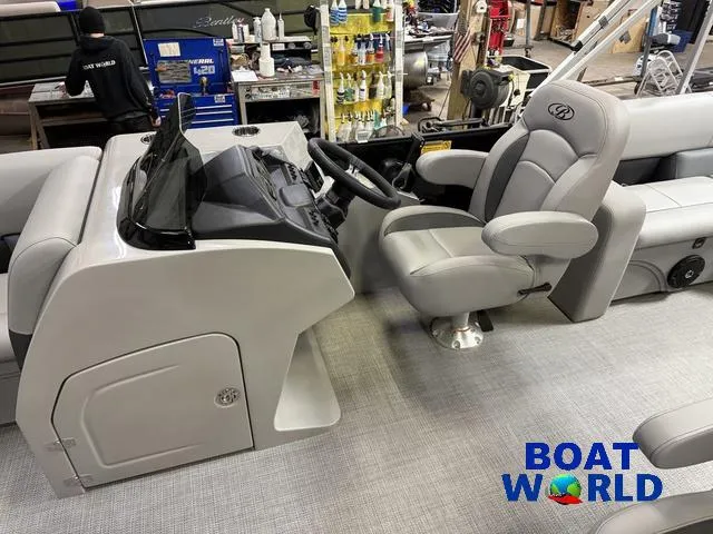 Slide: The Image of 2025 Bentley Pontoons Legacy 200 Navigator Quad Lounge interior with Honda 4-Stroke engine. - 12